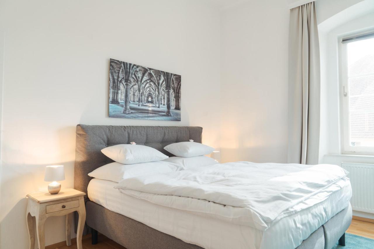 Smile Apartments zur Gozzoburg Krems an der Donau Extérieur photo